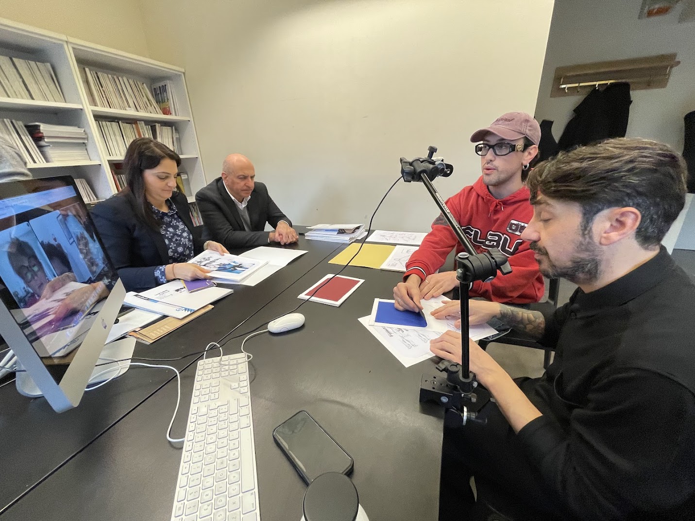 Review con commissione