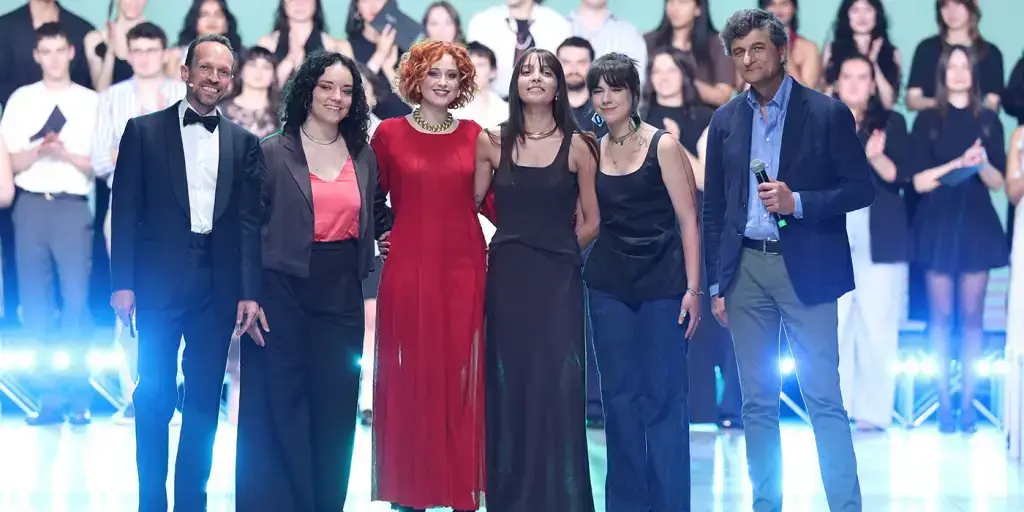 new creativita passerella  il secoli fashion show 2025 incanta il pubblico 38951 1